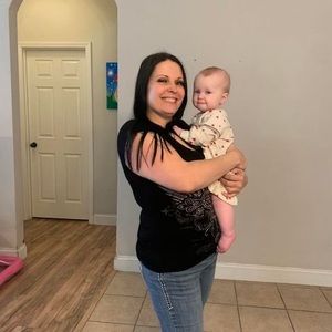 Meet your Posher, Angie